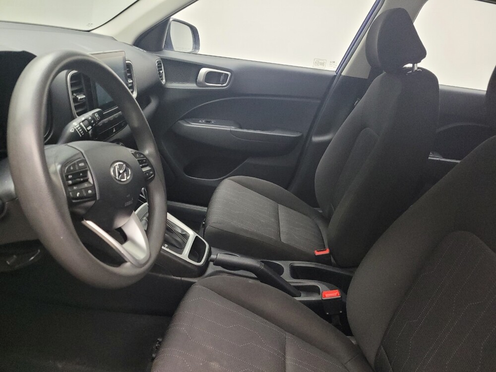 2021 Hyundai Venue in Eastpointe, MI 48021 - 18121094 17