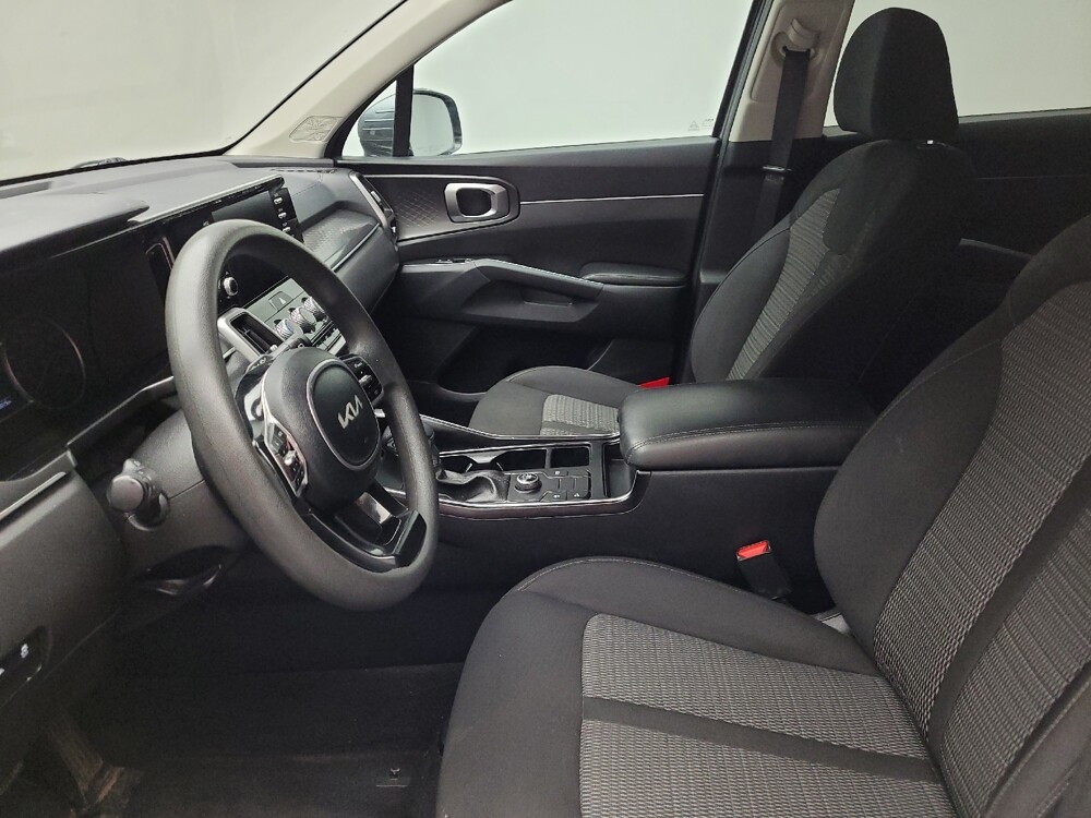 2023 Kia Sorento in Grand Rapids, MI 49508 - 18121095 17