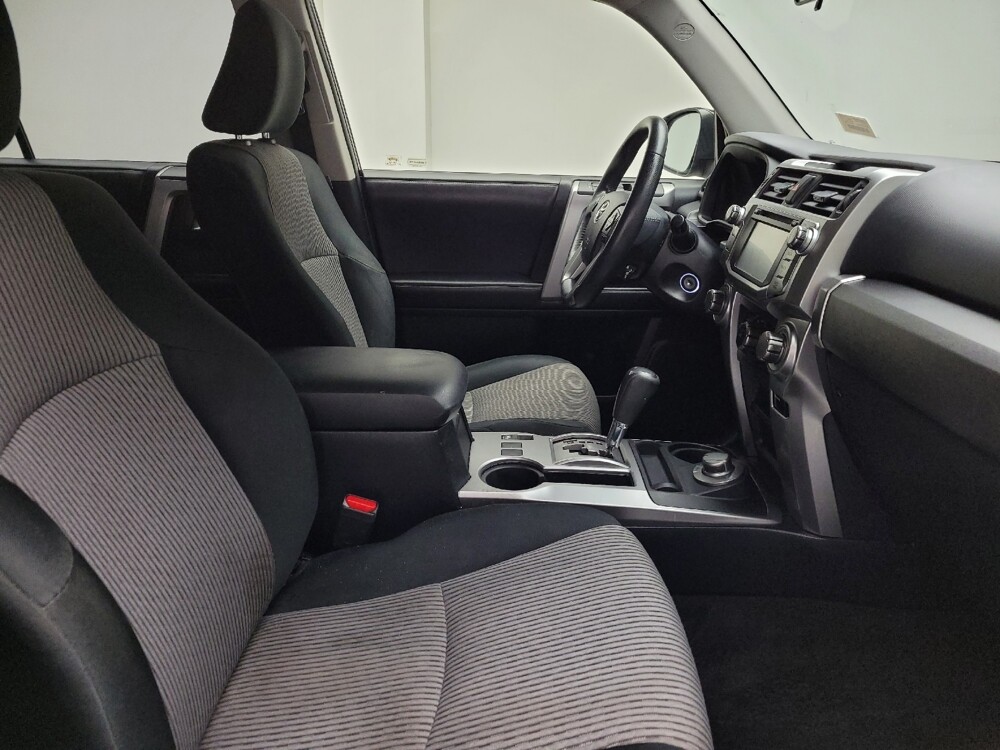 2018 Toyota 4Runner in Eastpointe, MI 48021 - 18121097 21