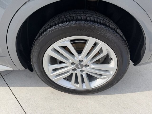 2018 Audi Q5 in Knoxville, TN 37920 - 18121103 35