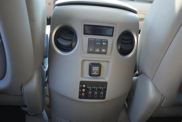 2010 Honda Pilot in Birmingham, AL 35215 - 18121105 26