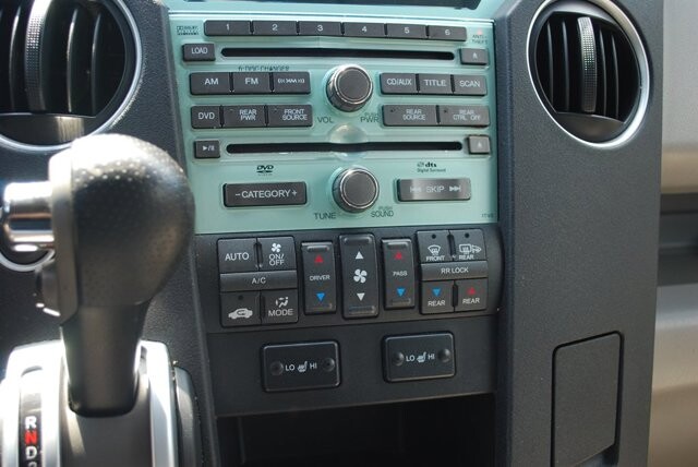 2010 Honda Pilot in Birmingham, AL 35215 - 18121105 30