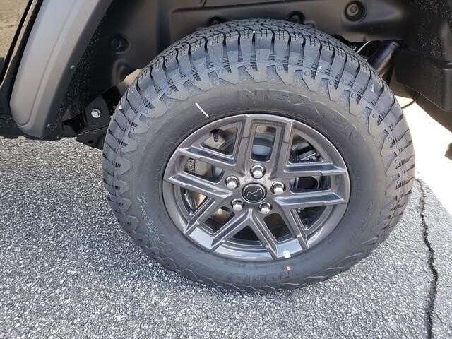 2026 Jeep Wrangler in Bedford, OH 44146 - 18121109 12