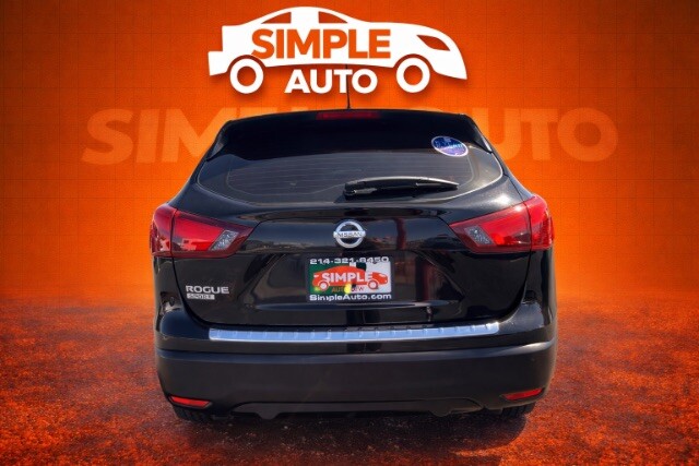 2018 Nissan Rogue Sport in Dallas, TX 75228 - 18121119 5