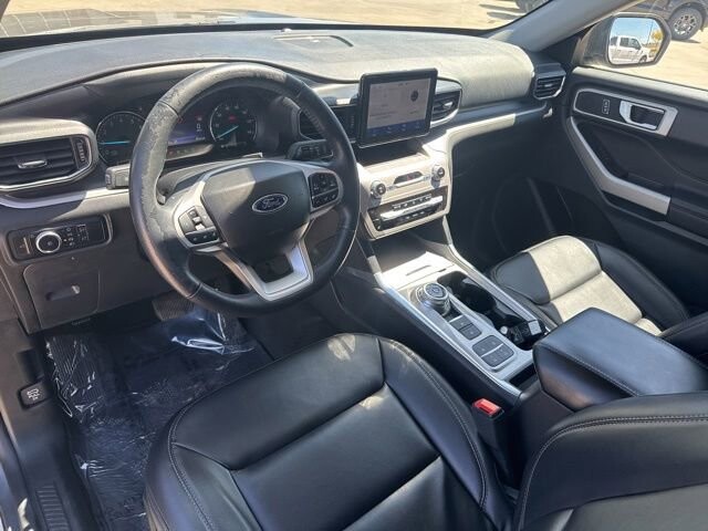 2023 Ford Explorer in Winslow, AZ 86046 - 18121122 9