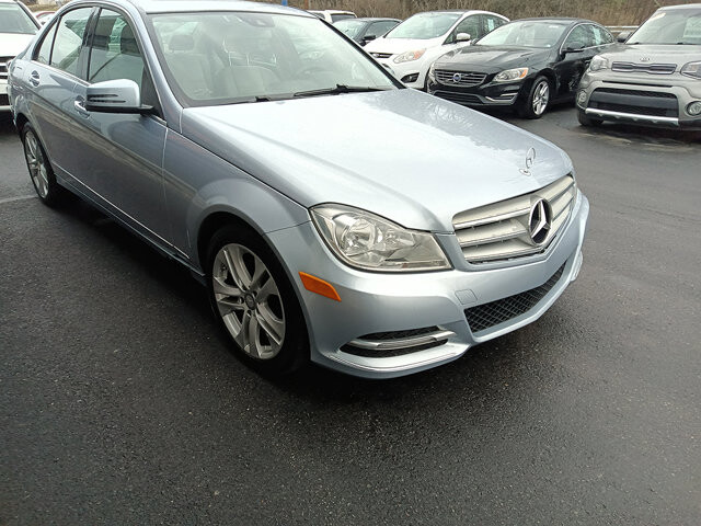 2014 Mercedes-Benz C 300 in DuBois, PA 15801 - 18121131 4