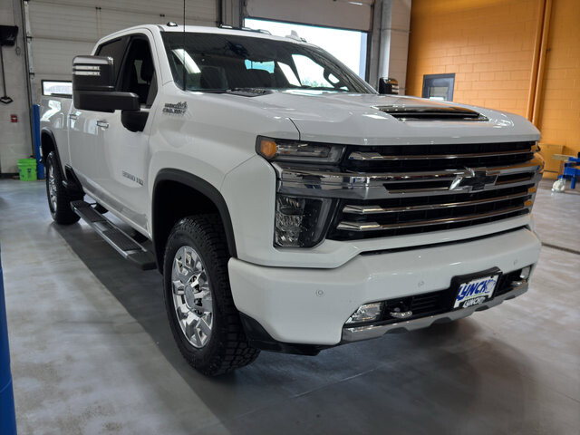 2020 Chevrolet Silverado 3500 in Burlington, WI 53105 - 18121141 7