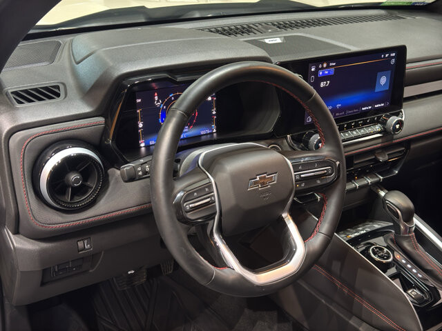 2023 Chevrolet Colorado in Burlington, WI 53105 - 18121142 16