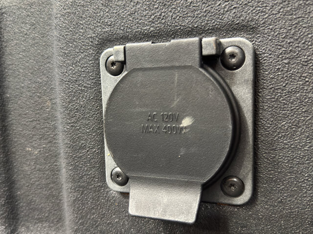 2023 Chevrolet Colorado in Burlington, WI 53105 - 18121142 21