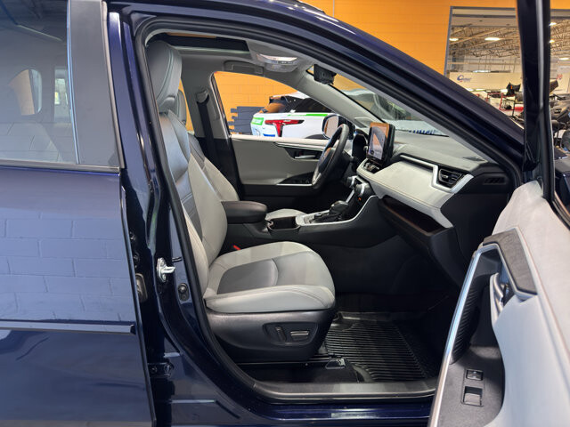 2024 Toyota RAV4 in Burlington, WI 53105 - 18121143 19