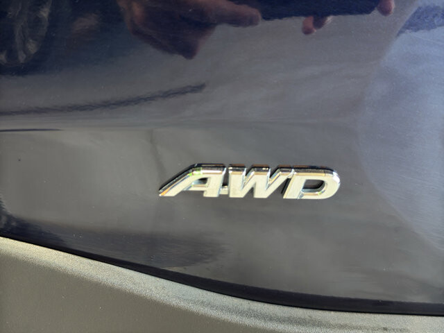 2024 Toyota RAV4 in Burlington, WI 53105 - 18121143 10