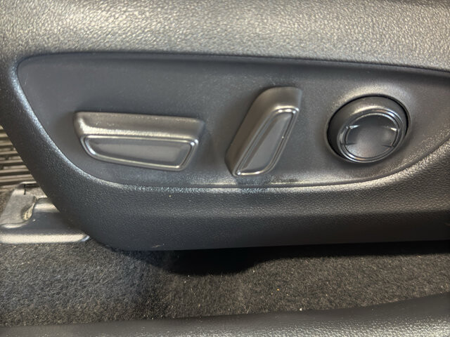 2024 Toyota RAV4 in Burlington, WI 53105 - 18121143 16