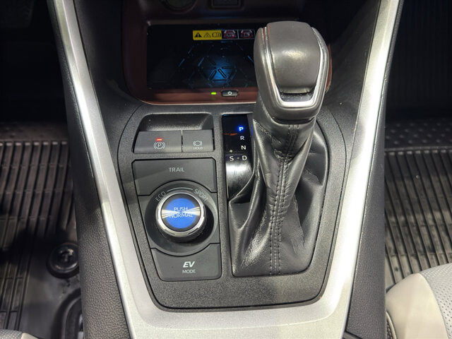 2024 Toyota RAV4 in Burlington, WI 53105 - 18121143 33