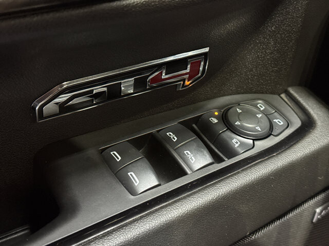 2025 GMC Sierra 1500 in Burlington, WI 53105 - 18121145 40