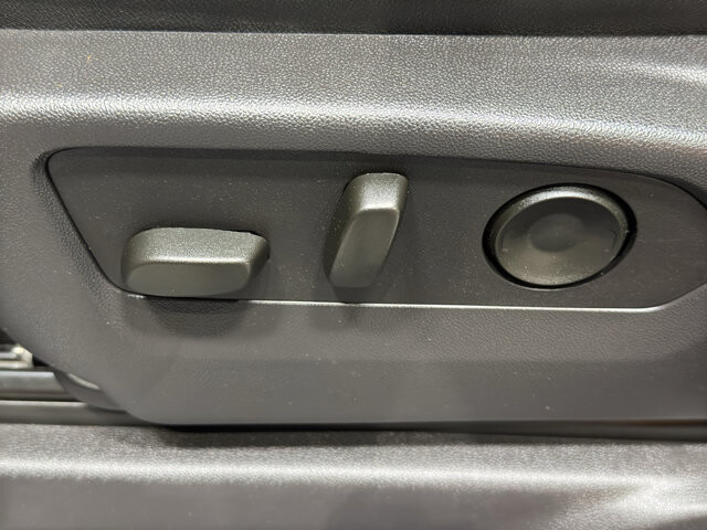 2025 GMC Sierra 1500 in Burlington, WI 53105 - 18121145 19