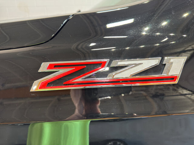 2023 Chevrolet Tahoe in Burlington, WI 53105 - 18121148 11