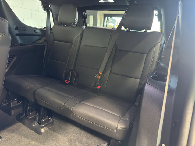 2023 Chevrolet Tahoe in Burlington, WI 53105 - 18121148 14