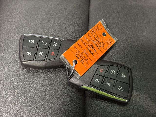 2023 Chevrolet Tahoe in Burlington, WI 53105 - 18121148 43