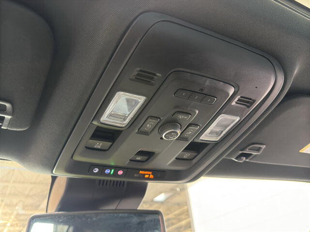 2023 Chevrolet Tahoe in Burlington, WI 53105 - 18121148 37