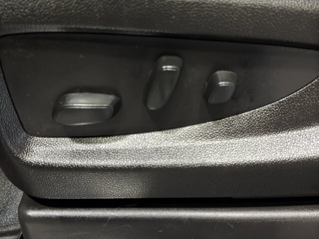 2018 GMC Yukon in Burlington, WI 53105 - 18121149 18