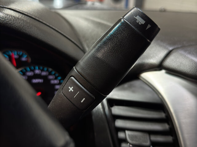 2018 GMC Yukon in Burlington, WI 53105 - 18121149 29