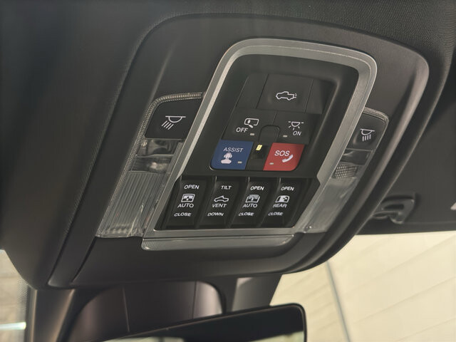 2021 RAM 1500 in Burlington, WI 53105 - 18121150 33