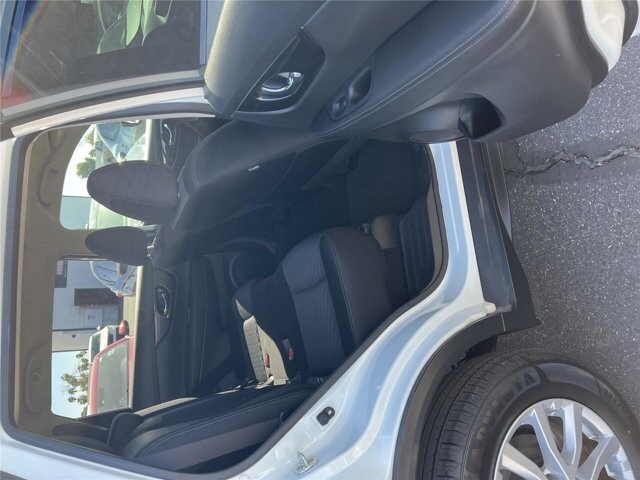 2018 Nissan Rogue in Mesa, AZ 85212 - 18121151 15