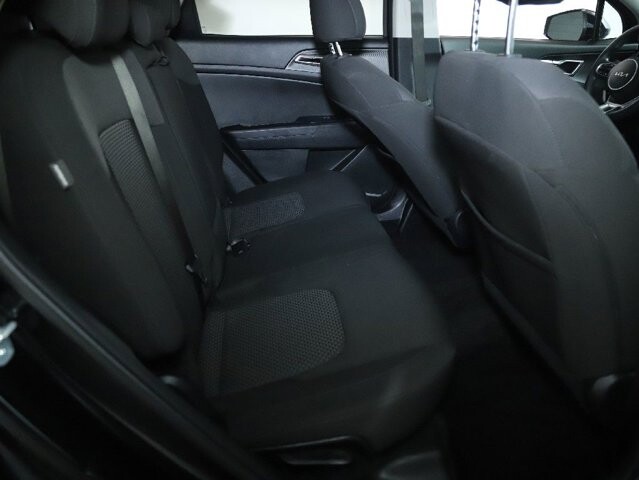 2025 Kia Sportage in Bedford, OH 44146 - 18121162 34