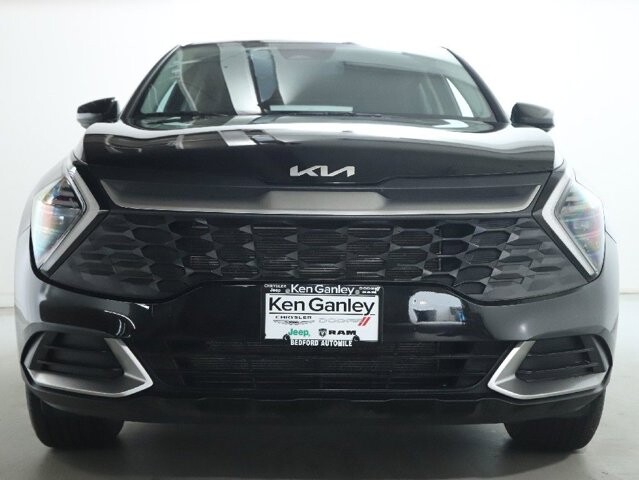 2025 Kia Sportage in Bedford, OH 44146 - 18121162 5