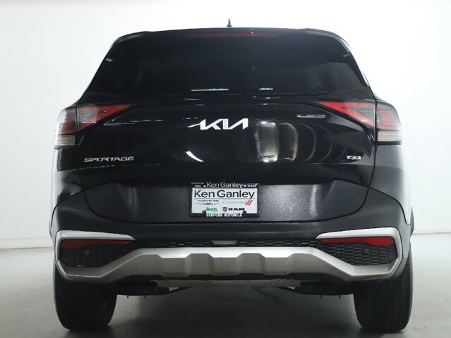 2025 Kia Sportage in Bedford, OH 44146 - 18121162 44