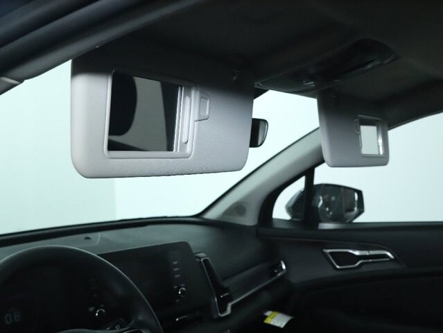 2025 Kia Sportage in Bedford, OH 44146 - 18121162 19