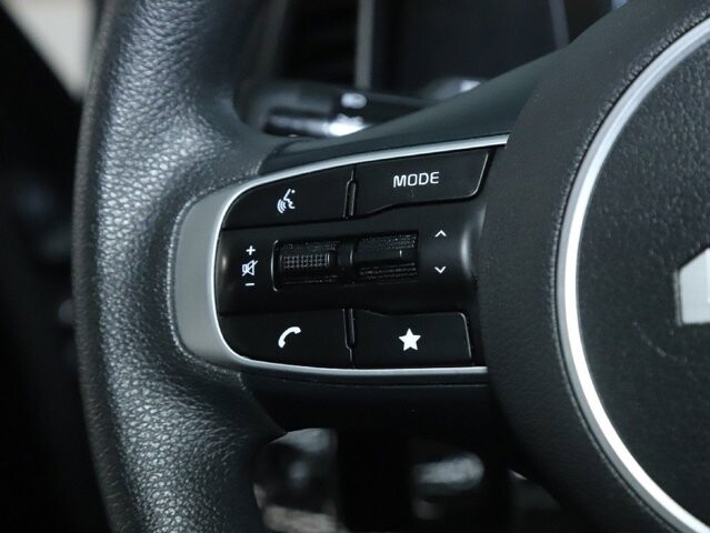 2025 Kia Sportage in Bedford, OH 44146 - 18121162 22