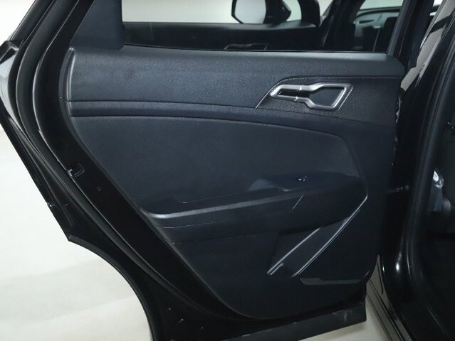 2025 Kia Sportage in Bedford, OH 44146 - 18121162 13