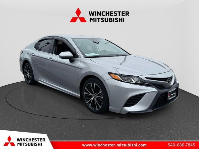 2020 Toyota Camry in Winchester, VA 22602 - 18121180