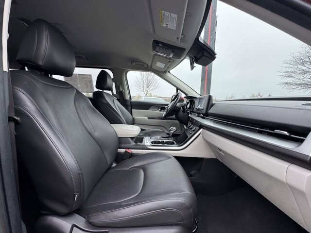 2024 Kia Carnival in Winchester, VA 22602 - 18121183 9