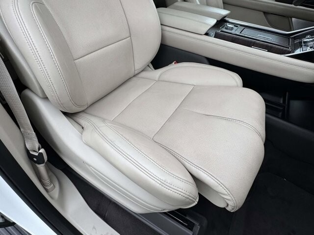 2020 Lincoln Navigator in Winchester, VA 22602 - 18121184 10