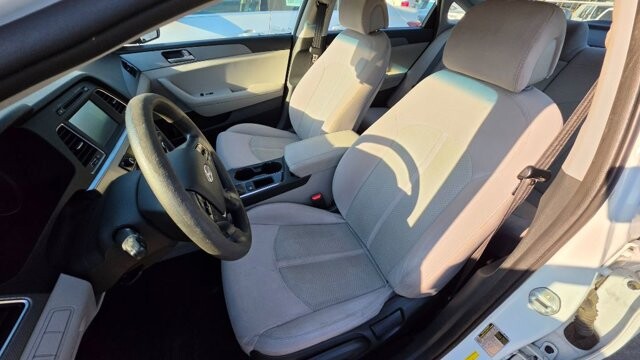 2016 Hyundai Sonata in Cartersville, GA 30120 - 18121186 6