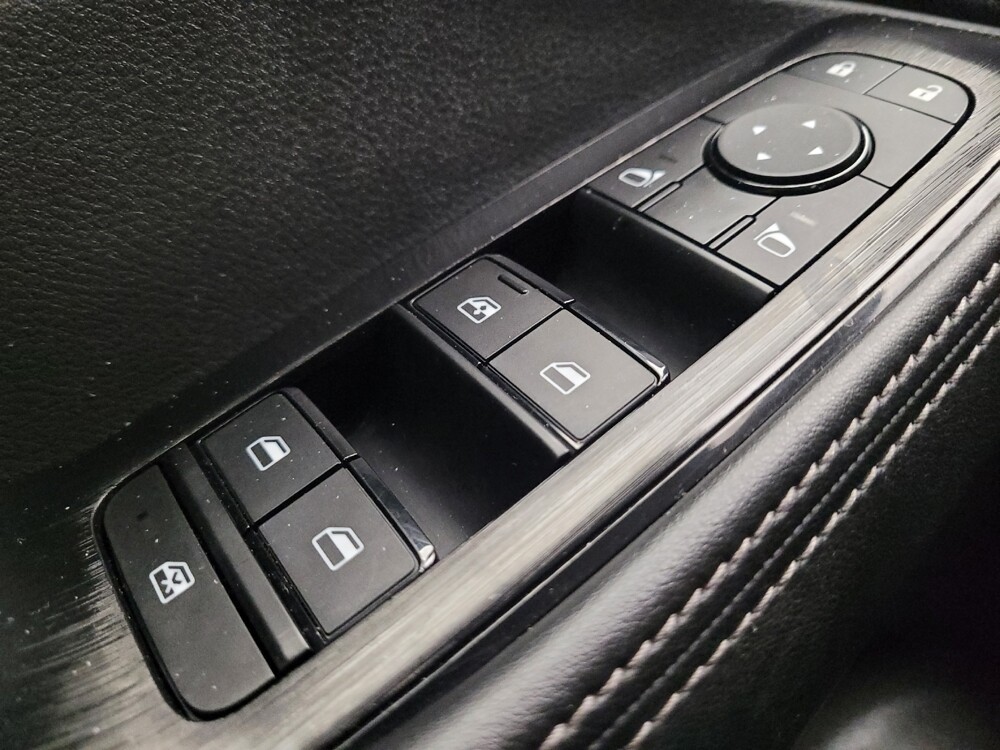 2023 Nissan Rogue in Montclair, CA 91763 - 18121194 27