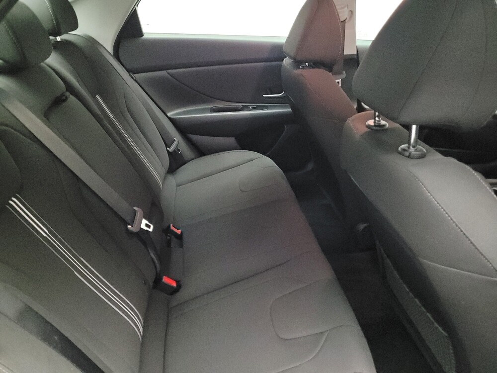 2025 Hyundai Elantra in Sacramento, CA 95821 - 18121199 19