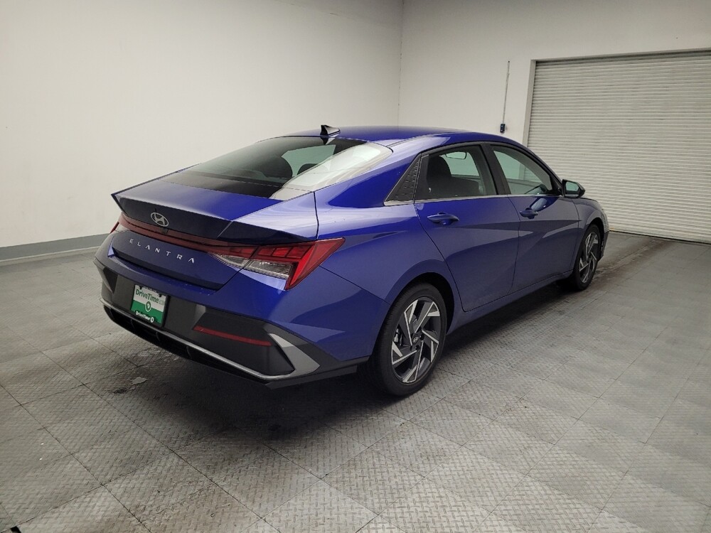 2025 Hyundai Elantra in Sacramento, CA 95821 - 18121199 9