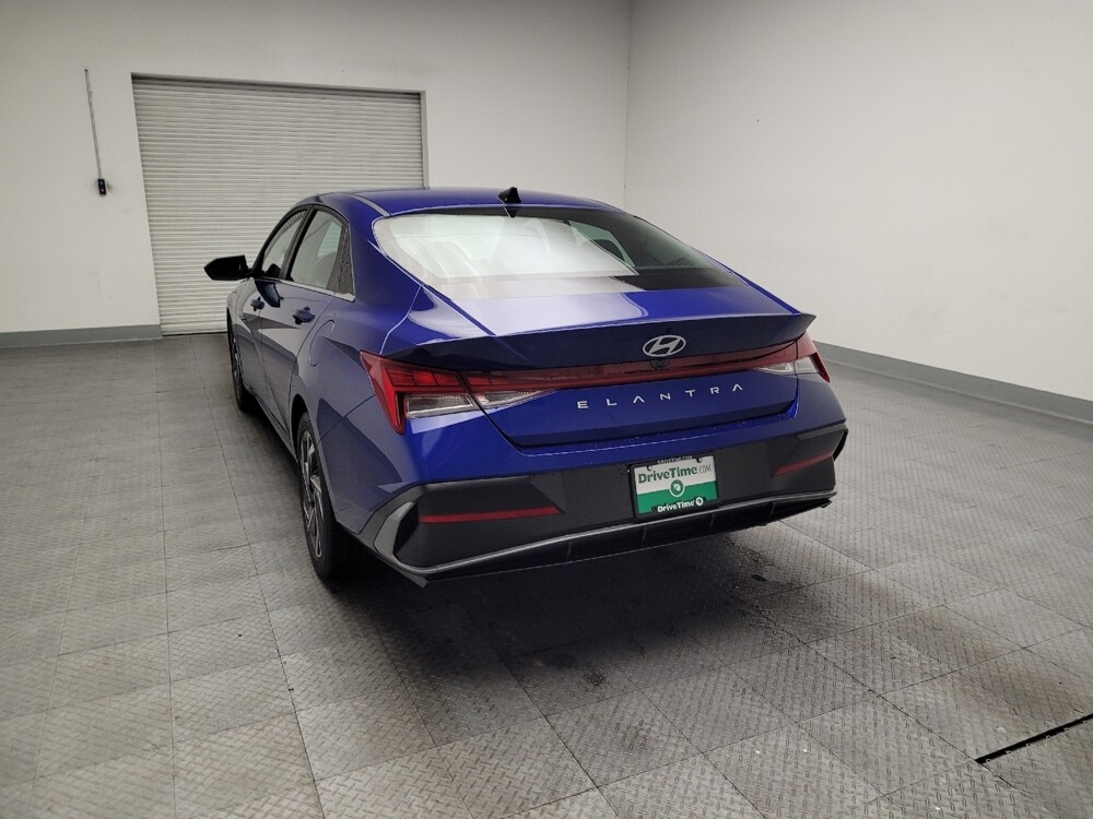 2025 Hyundai Elantra in Sacramento, CA 95821 - 18121199 6