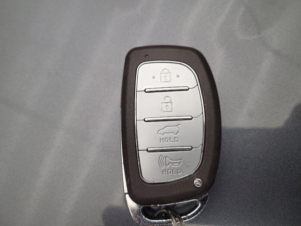 2016 Hyundai Tucson in Riverside, CA 92504 - 18121200 32