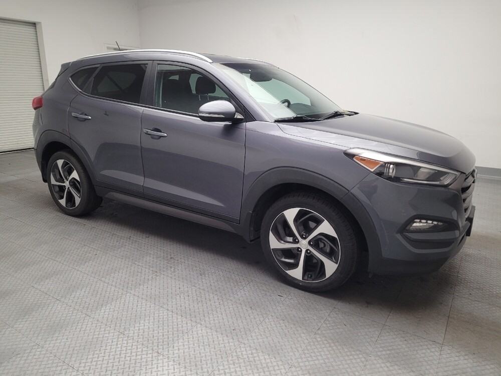 2016 Hyundai Tucson in Riverside, CA 92504 - 18121200 11