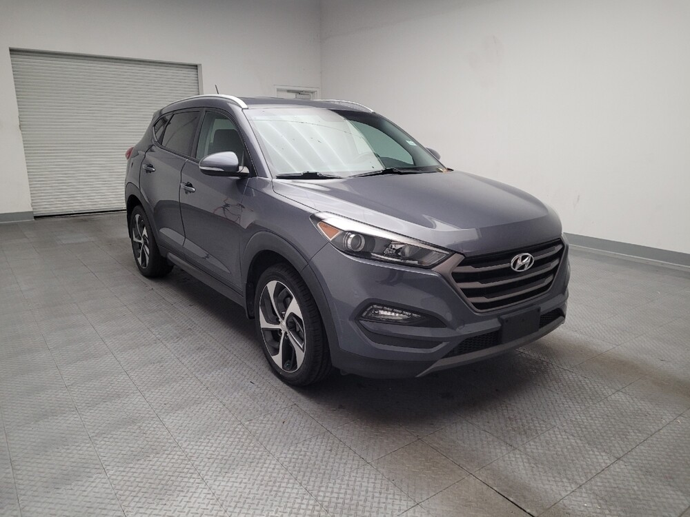 2016 Hyundai Tucson in Riverside, CA 92504 - 18121200 13