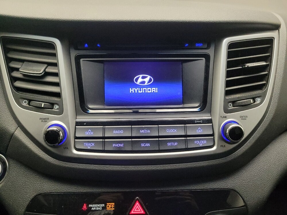 2016 Hyundai Tucson in Riverside, CA 92504 - 18121200 25