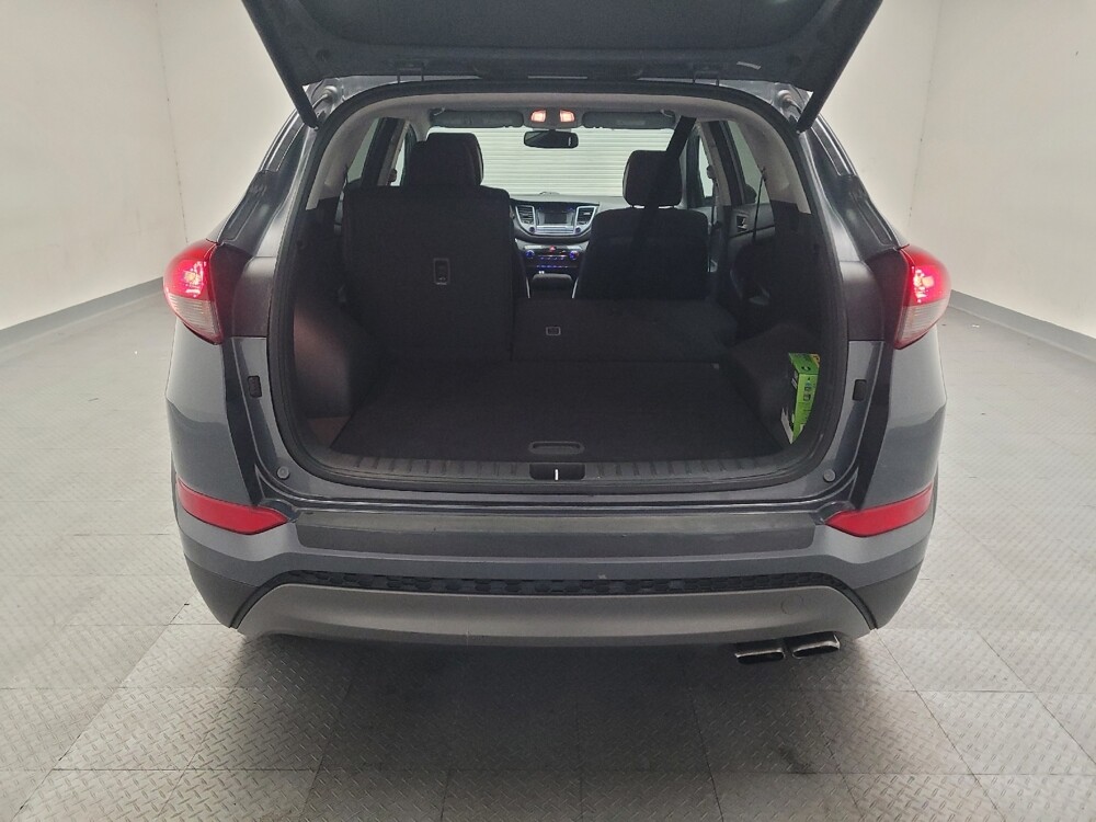 2016 Hyundai Tucson in Riverside, CA 92504 - 18121200 29