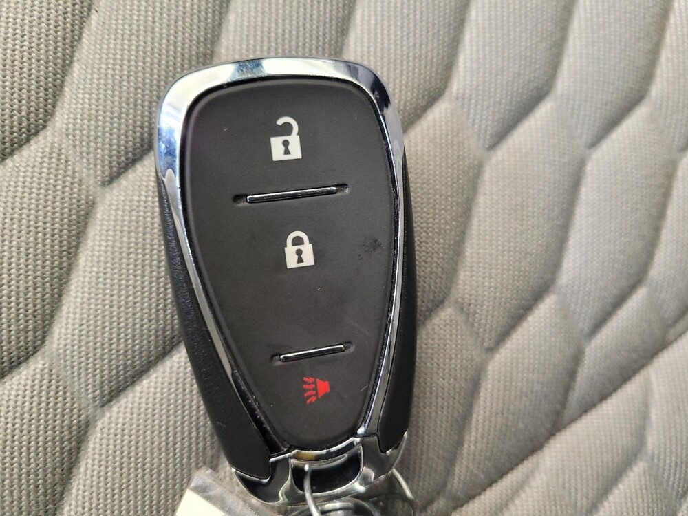 2020 Chevrolet Equinox in Louisville, KY 40258 - 18121203 32