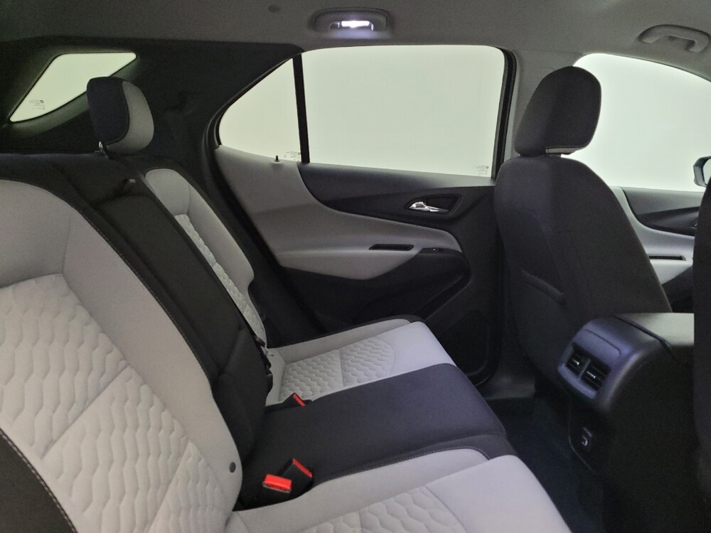 2020 Chevrolet Equinox in Louisville, KY 40258 - 18121203 19