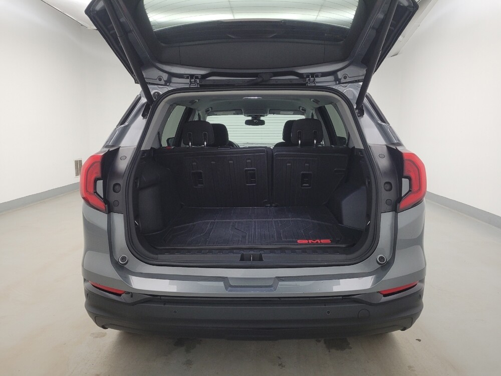 2020 GMC Terrain in Louisville, KY 40258 - 18121204 29