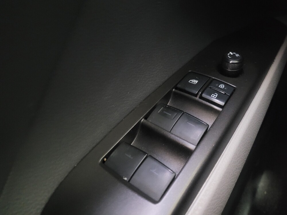 2022 Toyota Camry in Macon, GA 31210 - 18121210 27